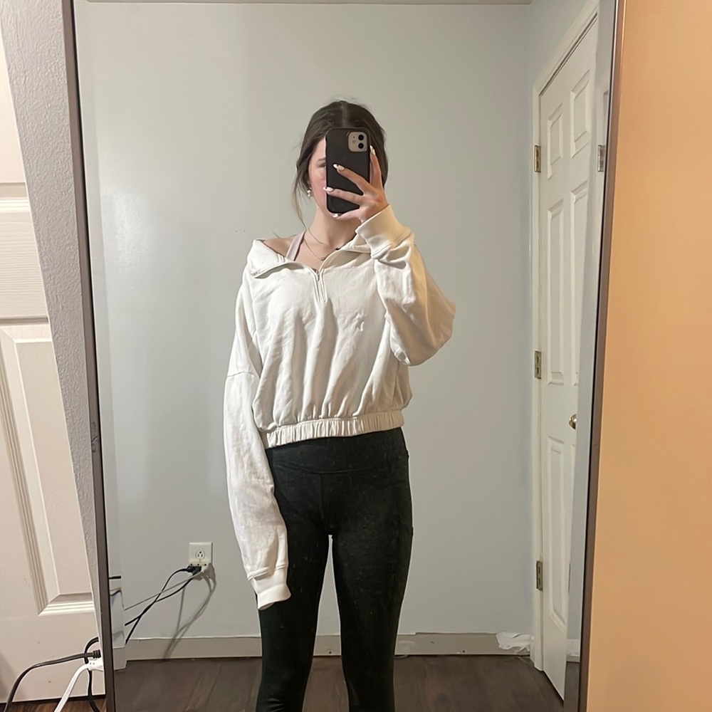 Urban outfitters BDG white quarter zip